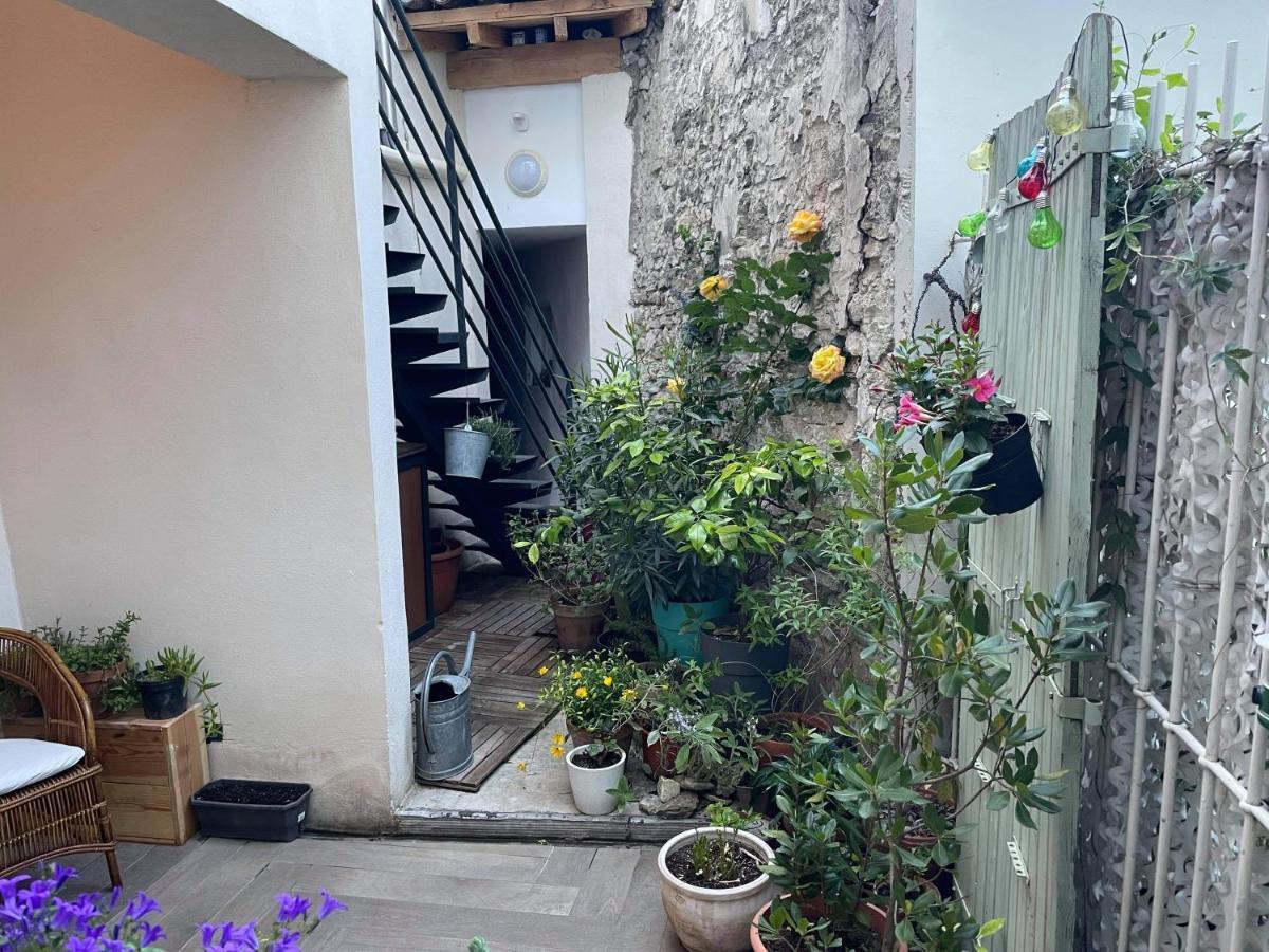 Appartement Au Centre De La Venise Provencale LʼIsle-sur-la-Sorgue 외부 사진